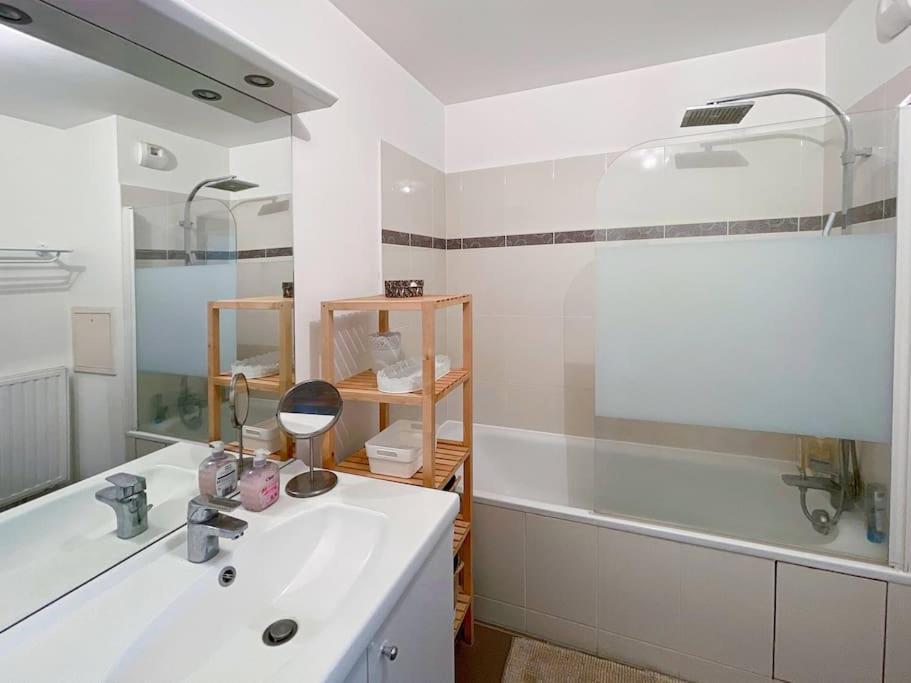 Le Chanteloupien - Appartement Pour 6 Proche Disneyland Paris Экстерьер фото